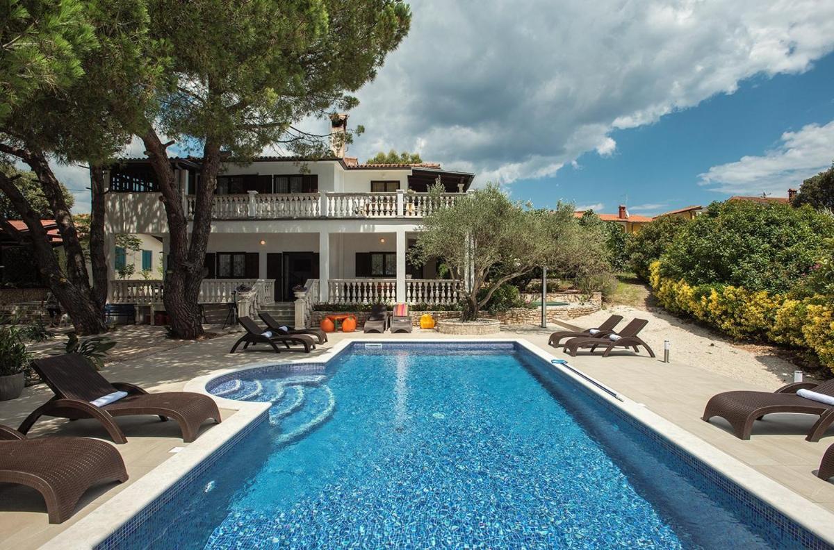 Villa Mima Banjole Buitenkant foto